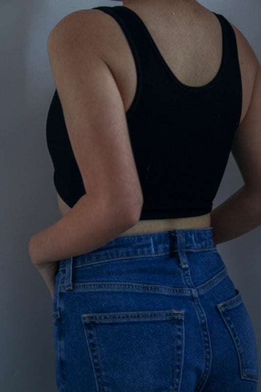 Twist Tank